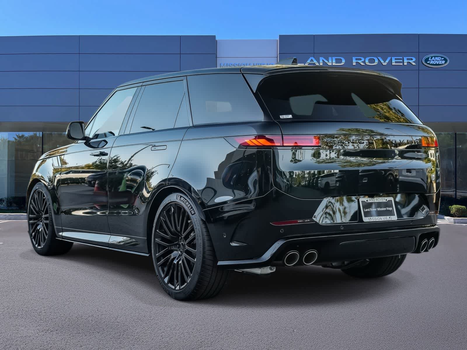 New 2026 Land Rover Range Rover Sport SV AWD/4WD image 6