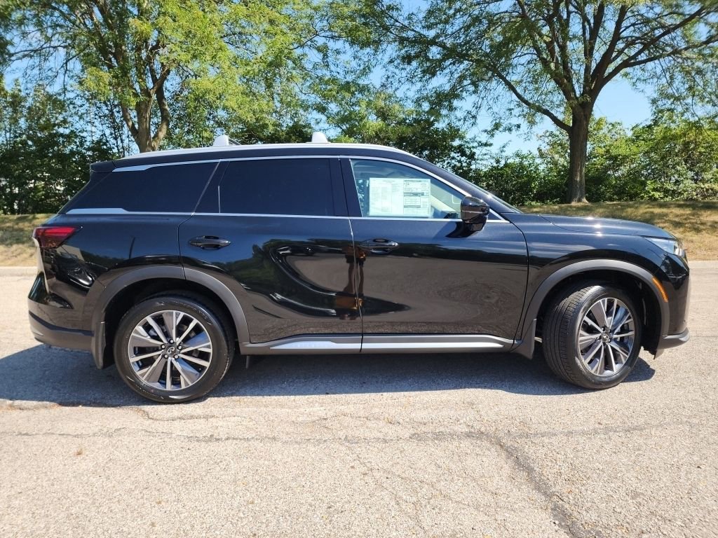 New 2026 INFINITI QX60 Luxe w/ Family Package image 25