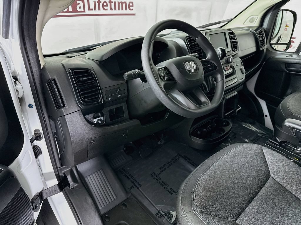 Used 2025 RAM ProMaster 2500 w/ U-Haul Equipment Group FWD image 16