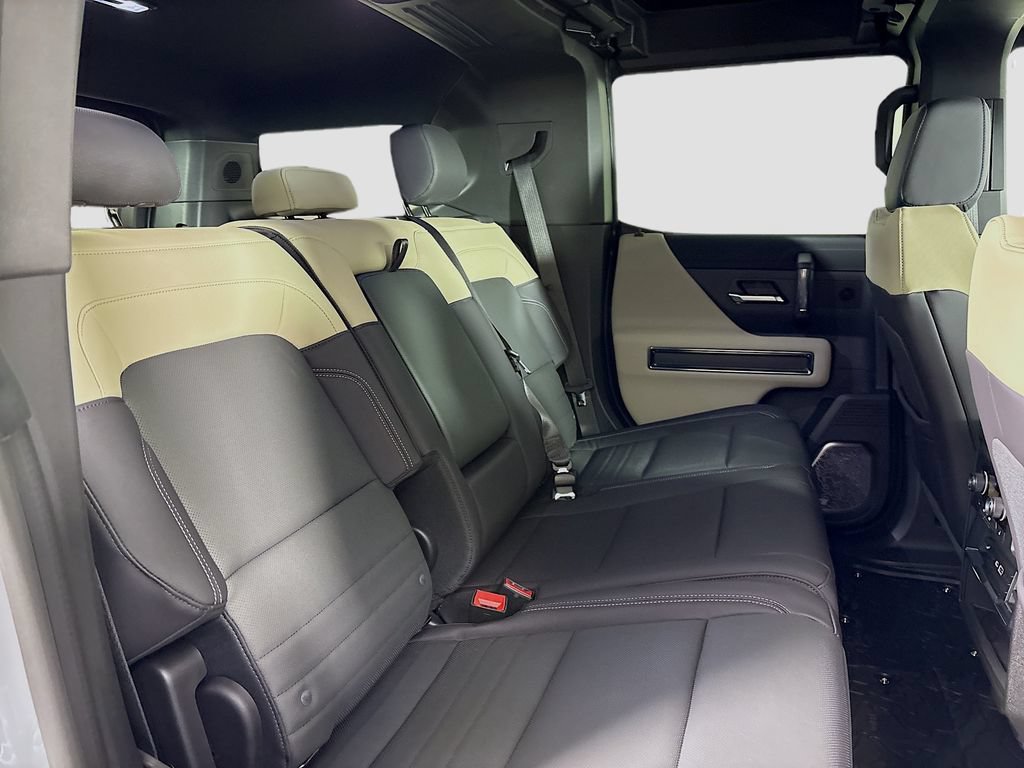 New 2026 GMC Hummer EV SUV w/ LPO, Dark Essentials Package AWD/4WD image 28