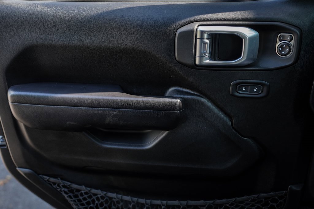 Used 2021 Jeep Gladiator Mojave w/ LED Lighting Group image 34