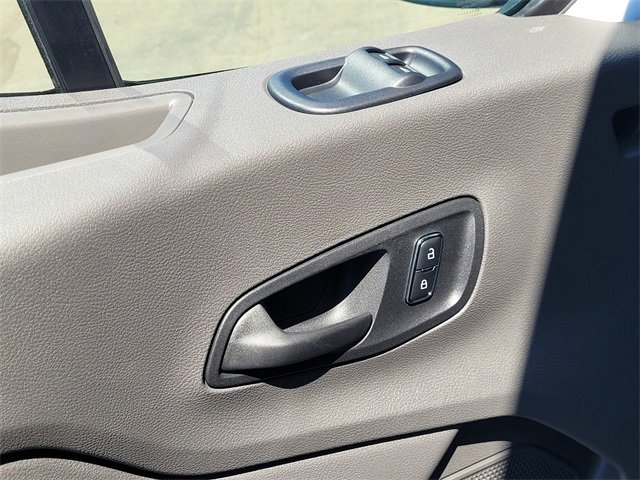 New 2025 Ford Transit 250 148 Medium Roof w/ Load Area Protection Package image 8