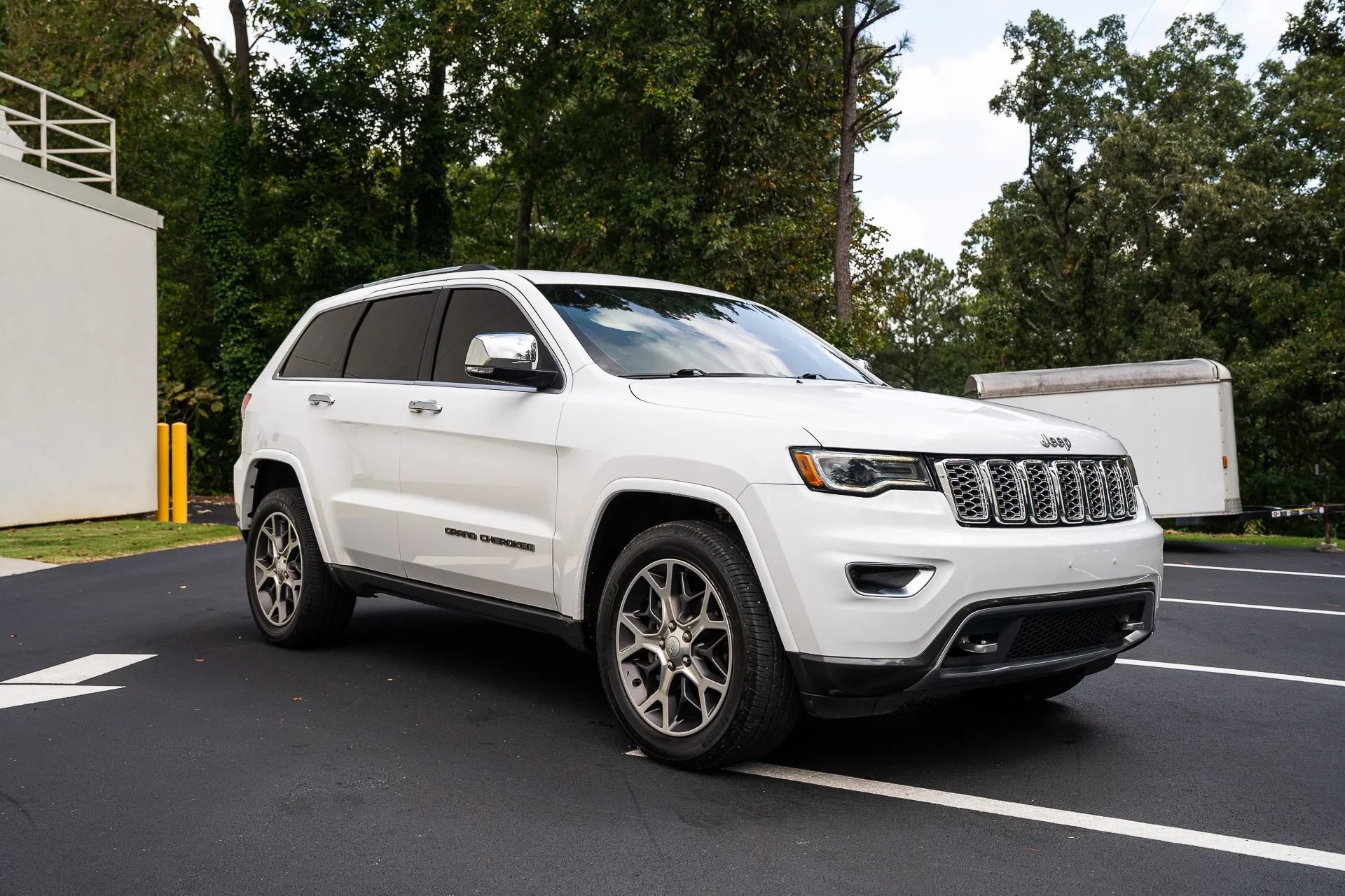 Used 2018 Jeep Grand Cherokee Limited AWD/4WD image 13