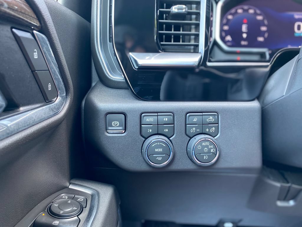 New 2026 Chevrolet Silverado 1500 LT Trail Boss w/ LT Trail Boss Premium Package AWD/4WD image 29