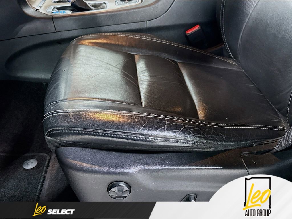 Used 2016 Jeep Grand Cherokee Limited AWD/4WD image 18