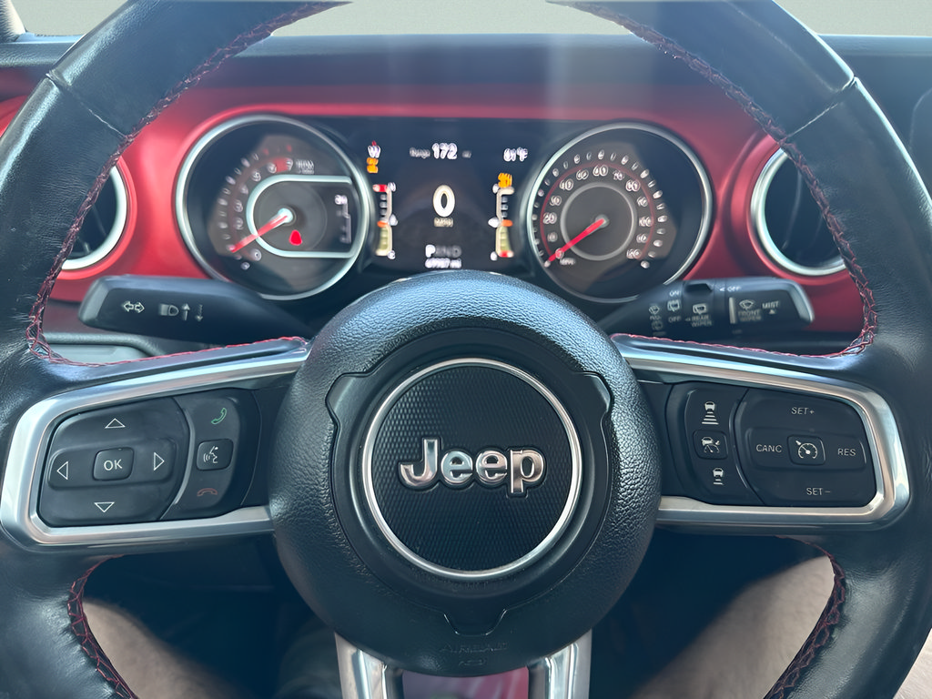 Used 2022 Jeep Wrangler Unlimited Rubicon w/ Cold Weather Group AWD/4WD image 17
