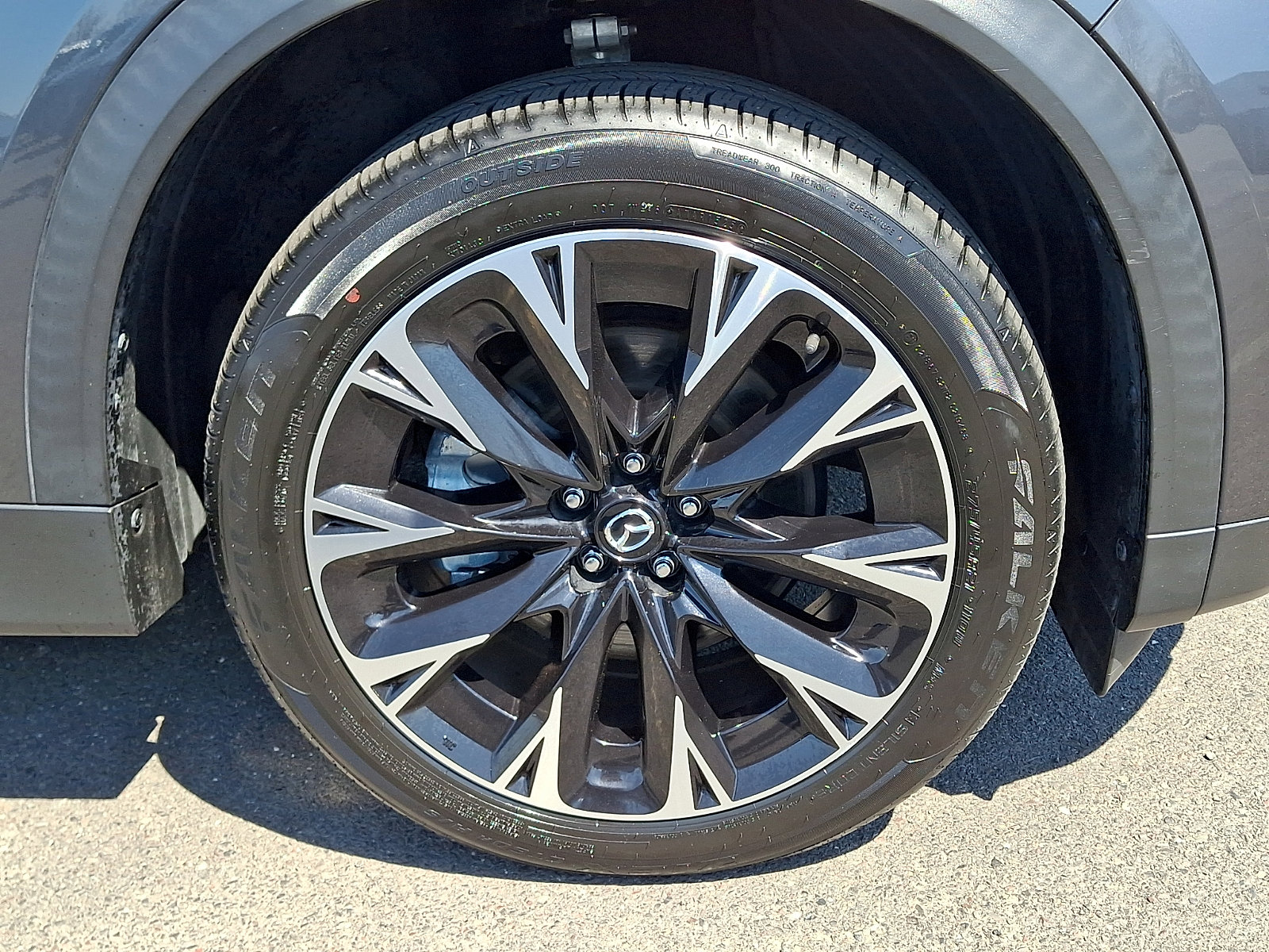 Certified 2024 MAZDA CX-90 Plug-In Hybrid w/ Premium Plus image 9