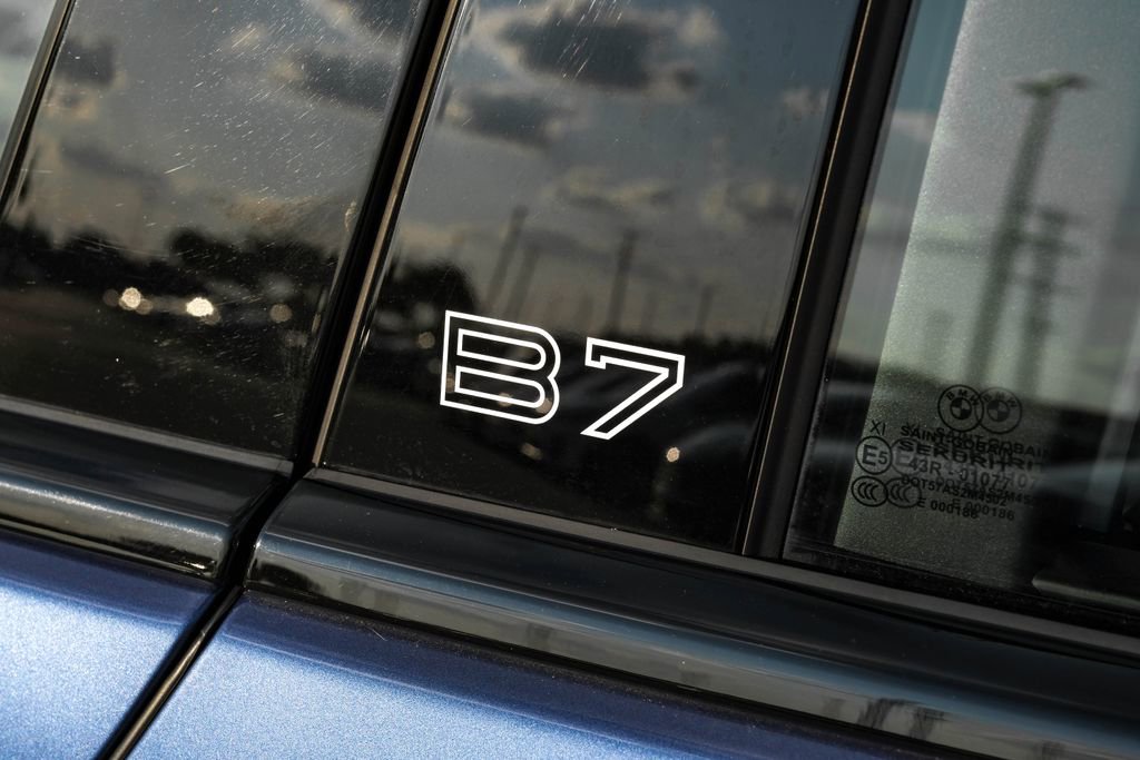 Used 2019 BMW ALPINA B7 xDrive w/ Luxury Rear Seating Package image 48