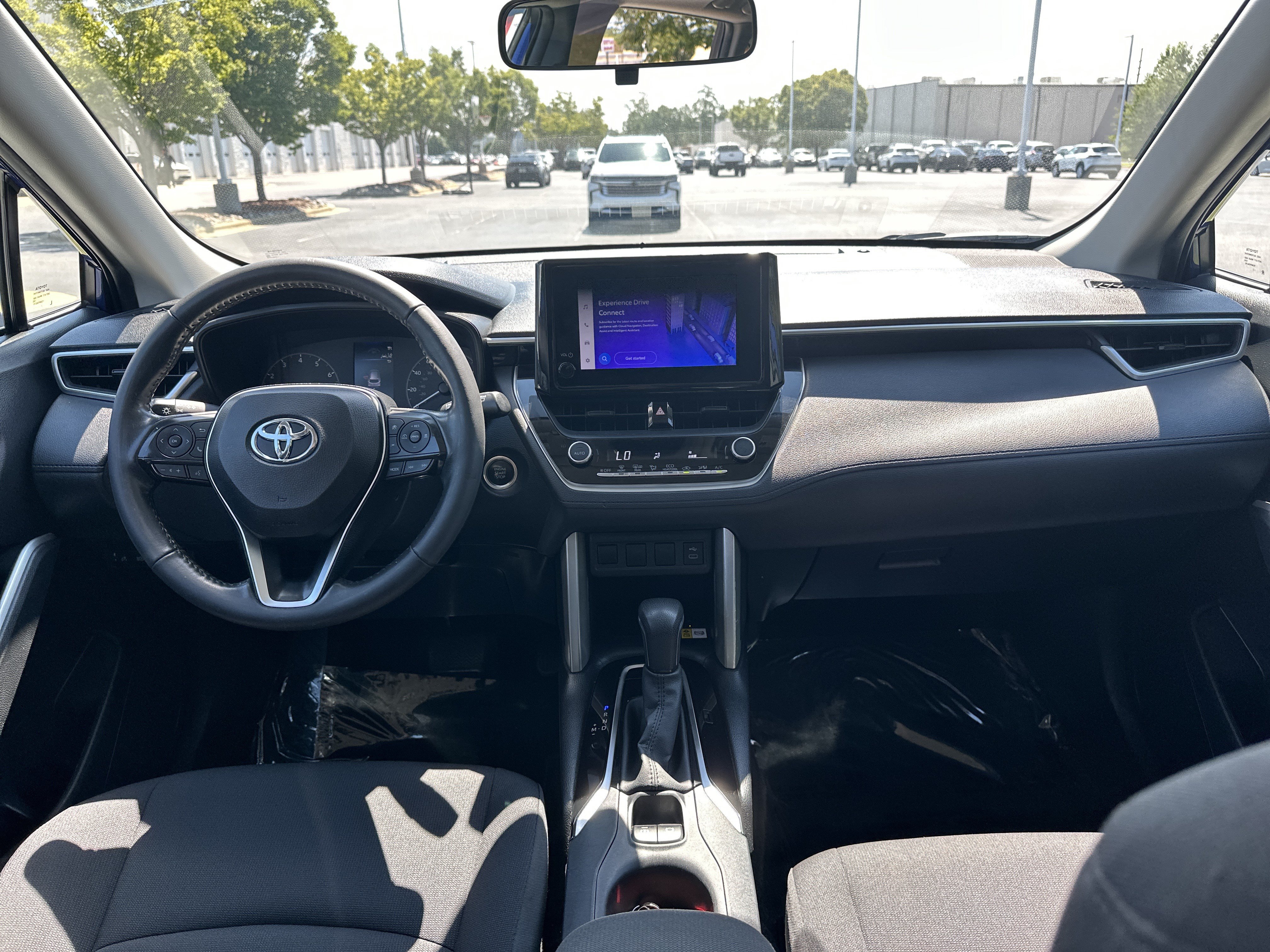 Certified 2023 Toyota Corolla Cross LE w/ Moonroof Package FWD image 29