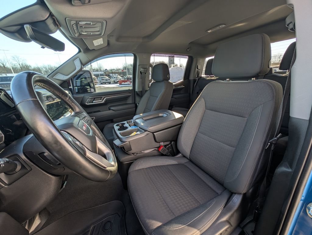 Used 2023 GMC Sierra 1500 Elevation image 14