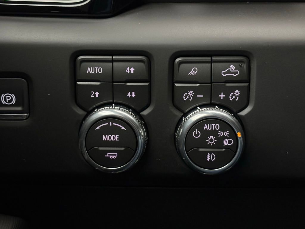 New 2026 GMC Sierra 1500 AT4X image 25