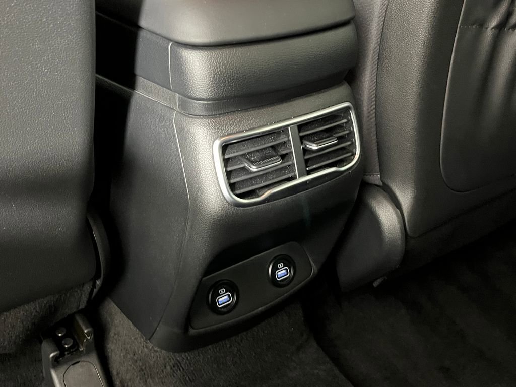 Used 2022 Hyundai Santa Fe XRT image 27