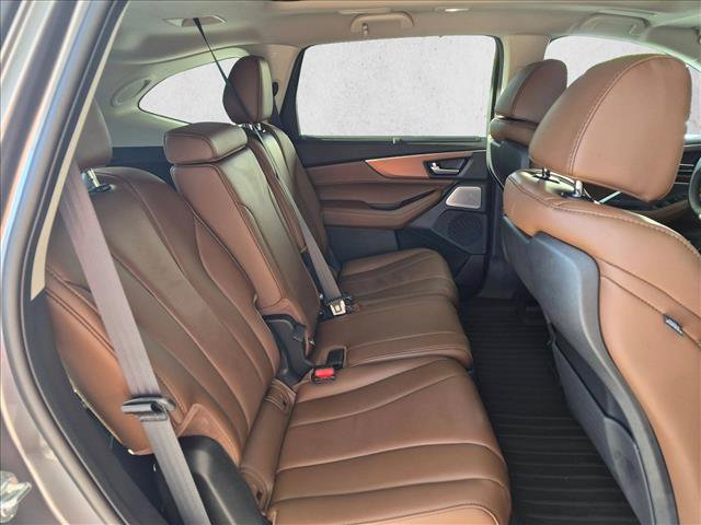 Certified 2026 Acura MDX w/ Technology Package FWD image 16