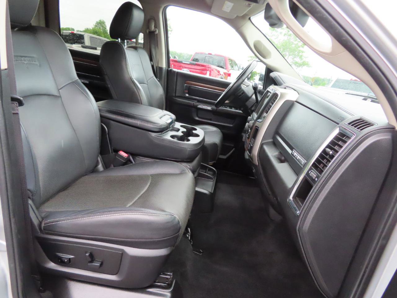 Used 2017 RAM 2500 Laramie AWD/4WD image 50
