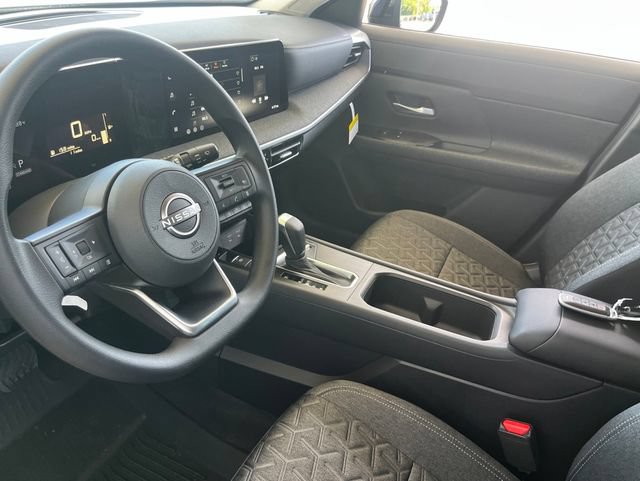 Used 2026 Nissan Kicks SV FWD image 10