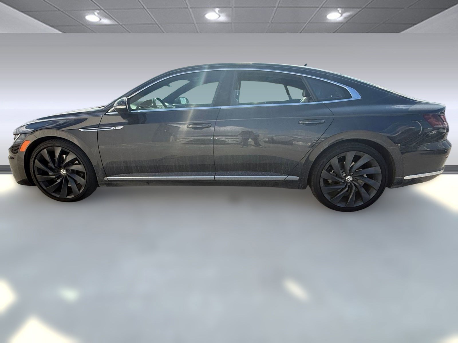 Used 2020 Volkswagen Arteon SEL image 2