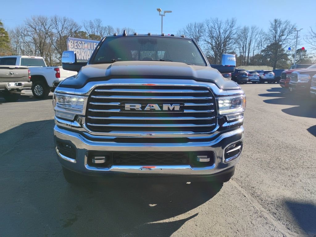 Used 2024 RAM 3500 Limited w/ Safety Group image 2