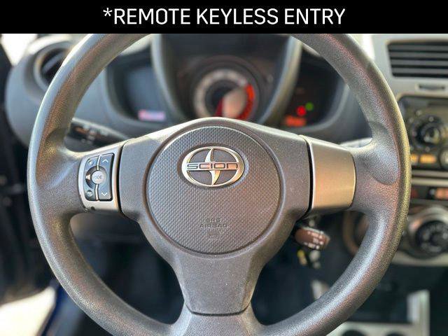 Used 2013 Scion xD image 5