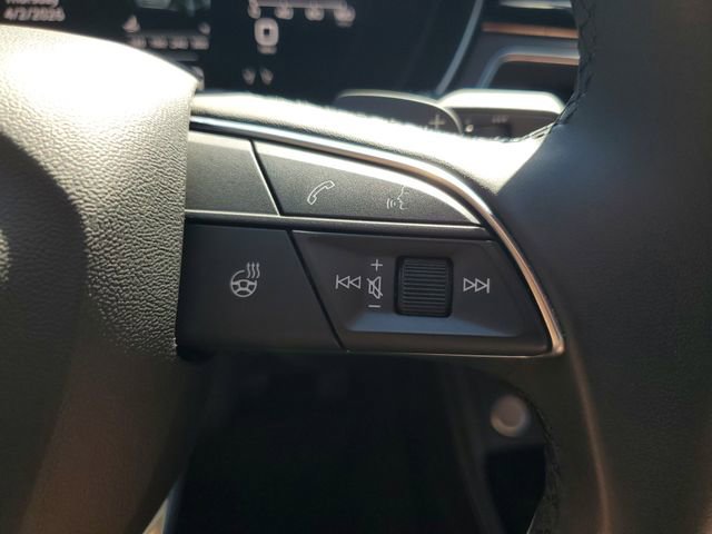 Used 2023 Audi A4 2.0T Prestige image 14
