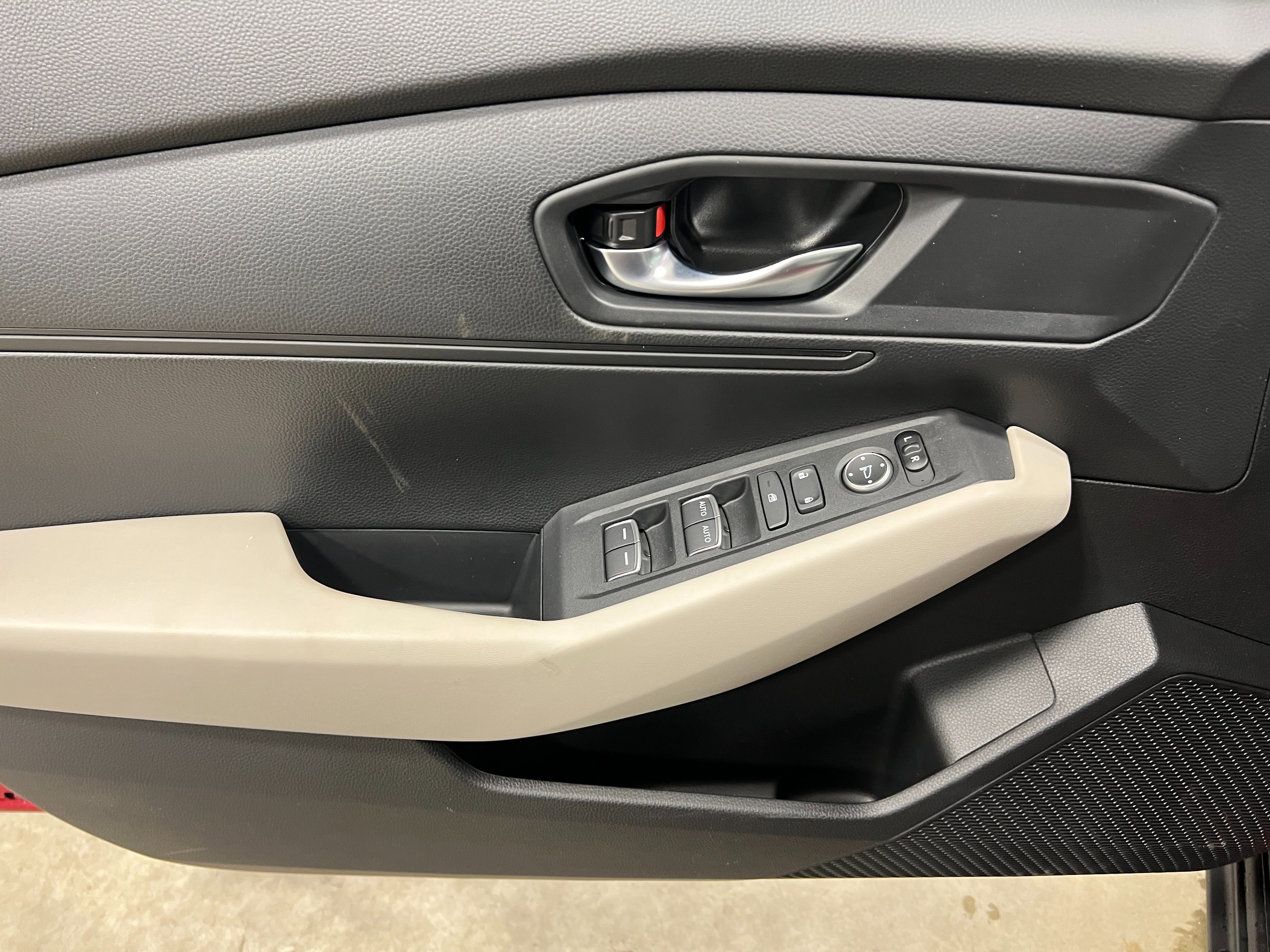 New 2025 Honda Accord LX image 13