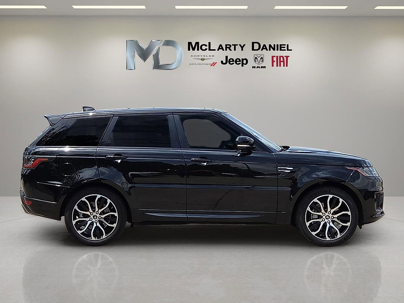 Used 2019 Land Rover Range Rover Sport HSE AWD/4WD image 6