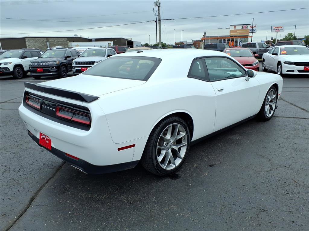 Used 2023 Dodge Challenger GT image 4