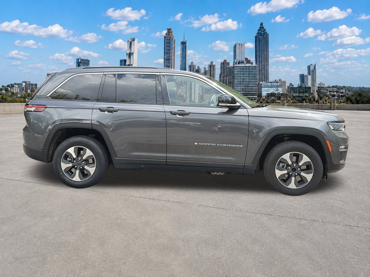 Used 2024 Jeep Grand Cherokee Limited 4xe AWD/4WD image 6