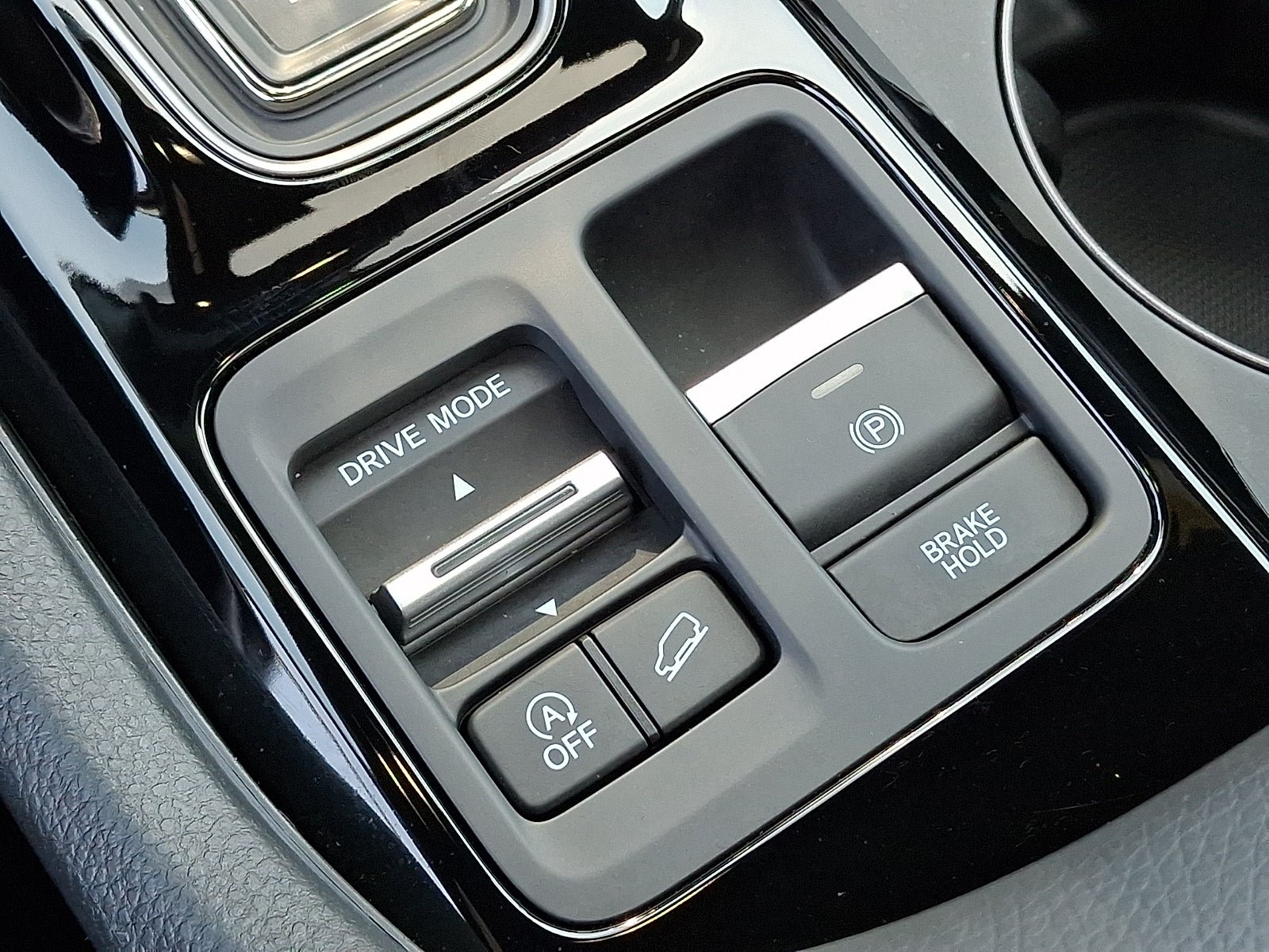 Used 2024 Honda Pilot TrailSport image 27