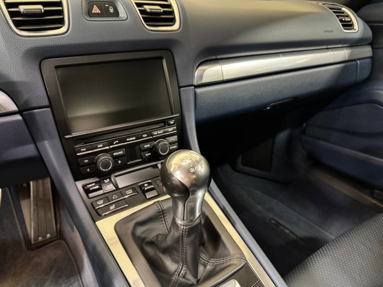 Used 2014 Porsche Cayman image 23