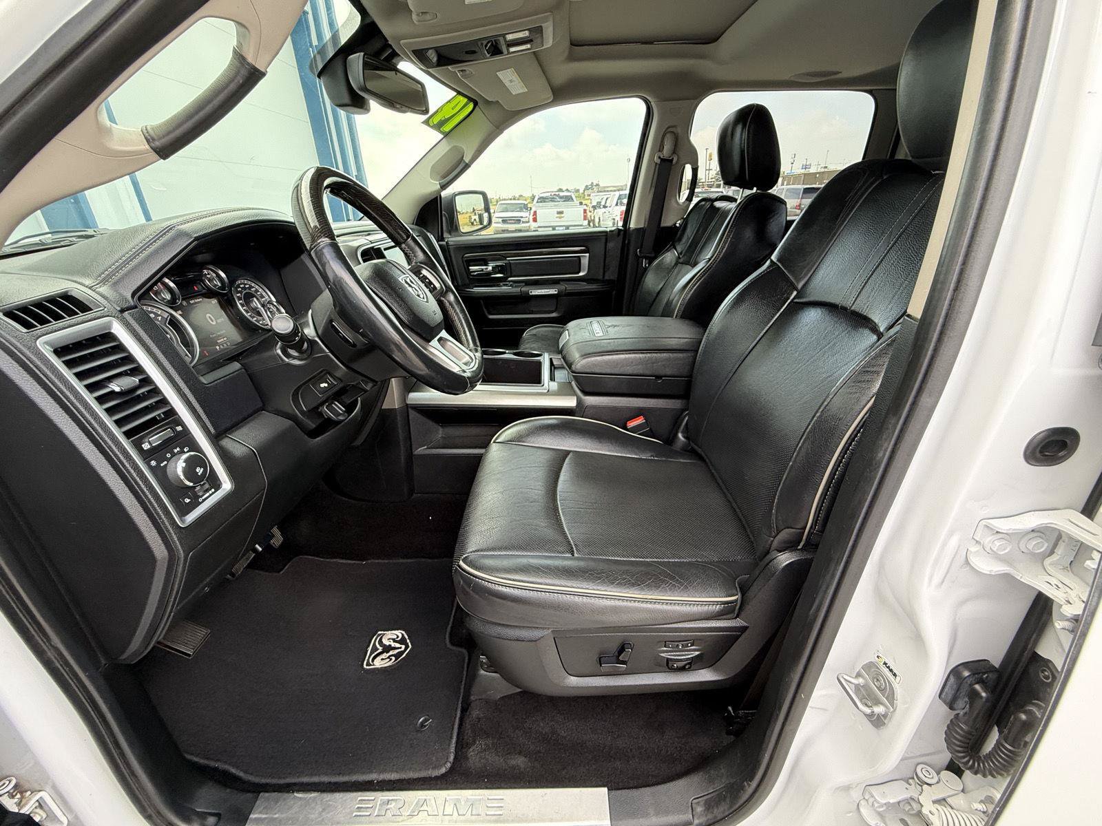 Used 2014 RAM 1500 Limited AWD/4WD image 12