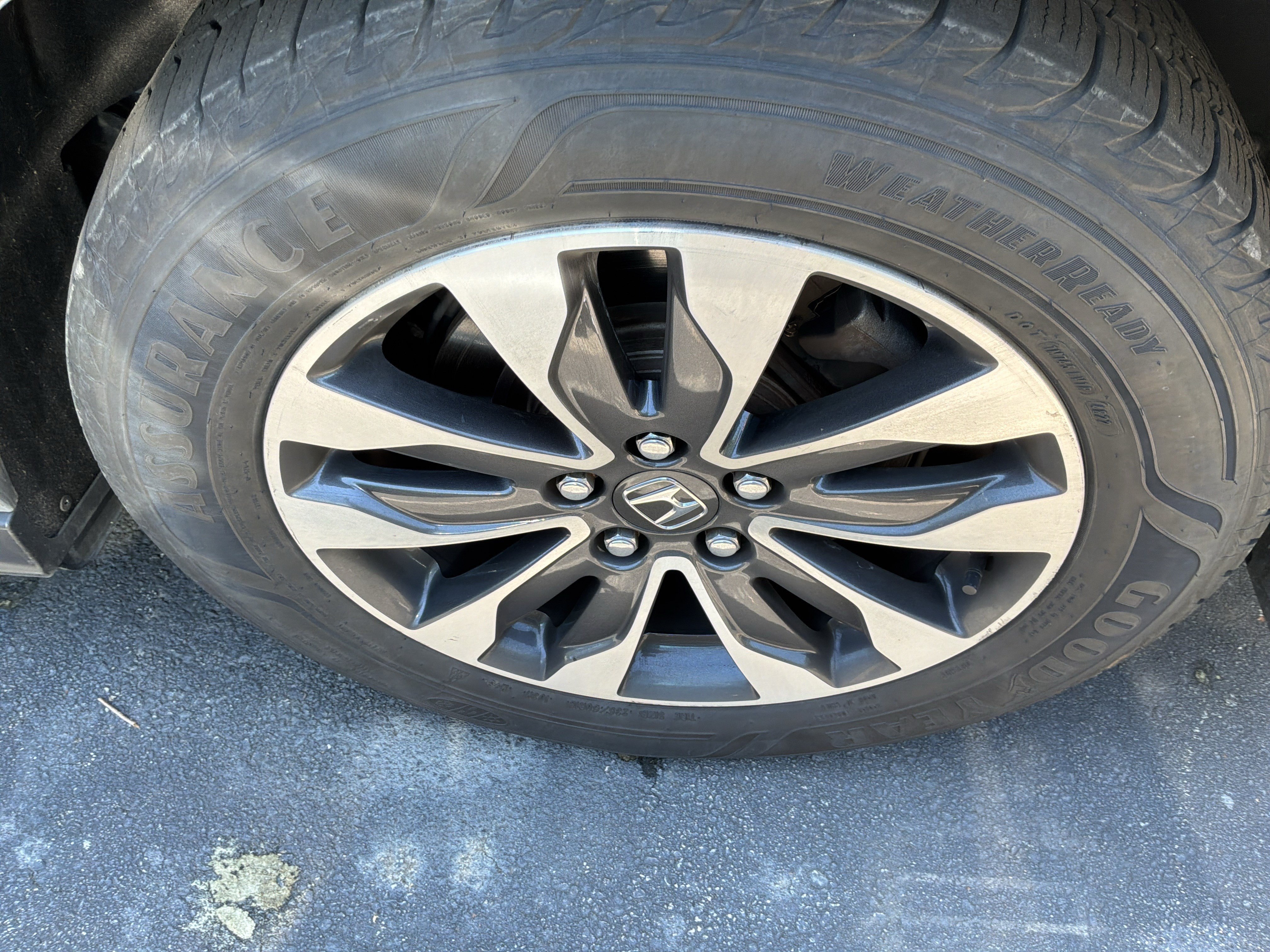 Used 2024 Honda Odyssey EX-L image 11