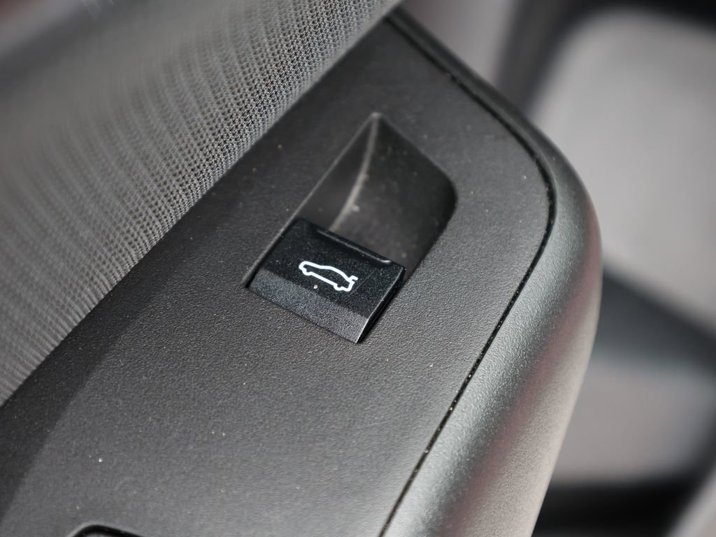 Used 2025 BMW X3 xDrive30i image 13