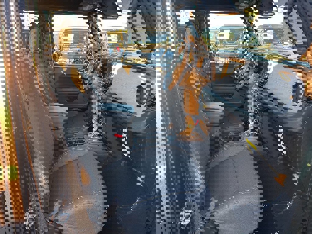 New 2026 Jeep Gladiator Sport image 11