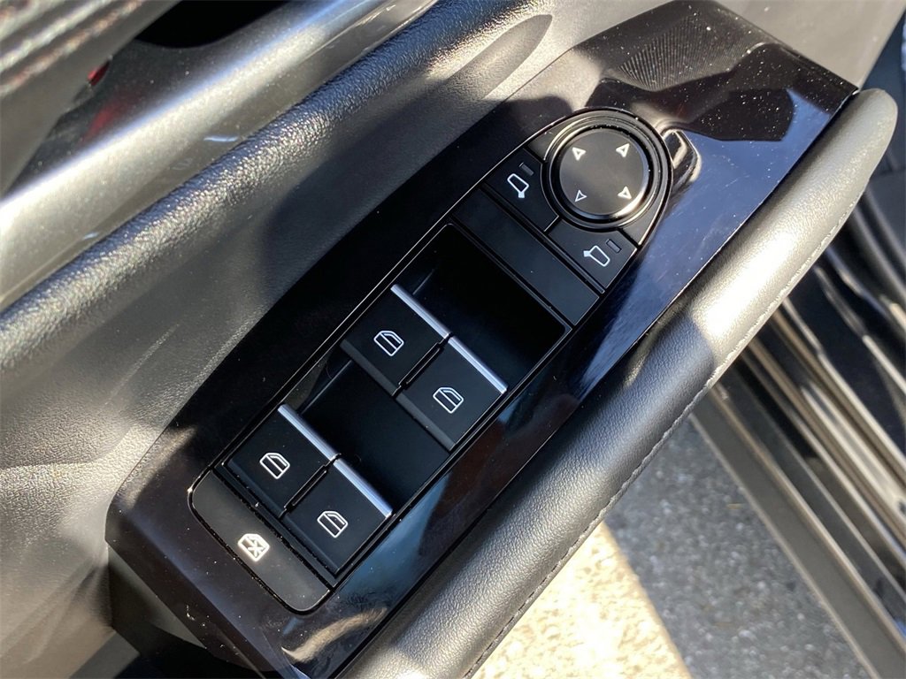 Used 2026 MAZDA MAZDA3 s Sport image 21