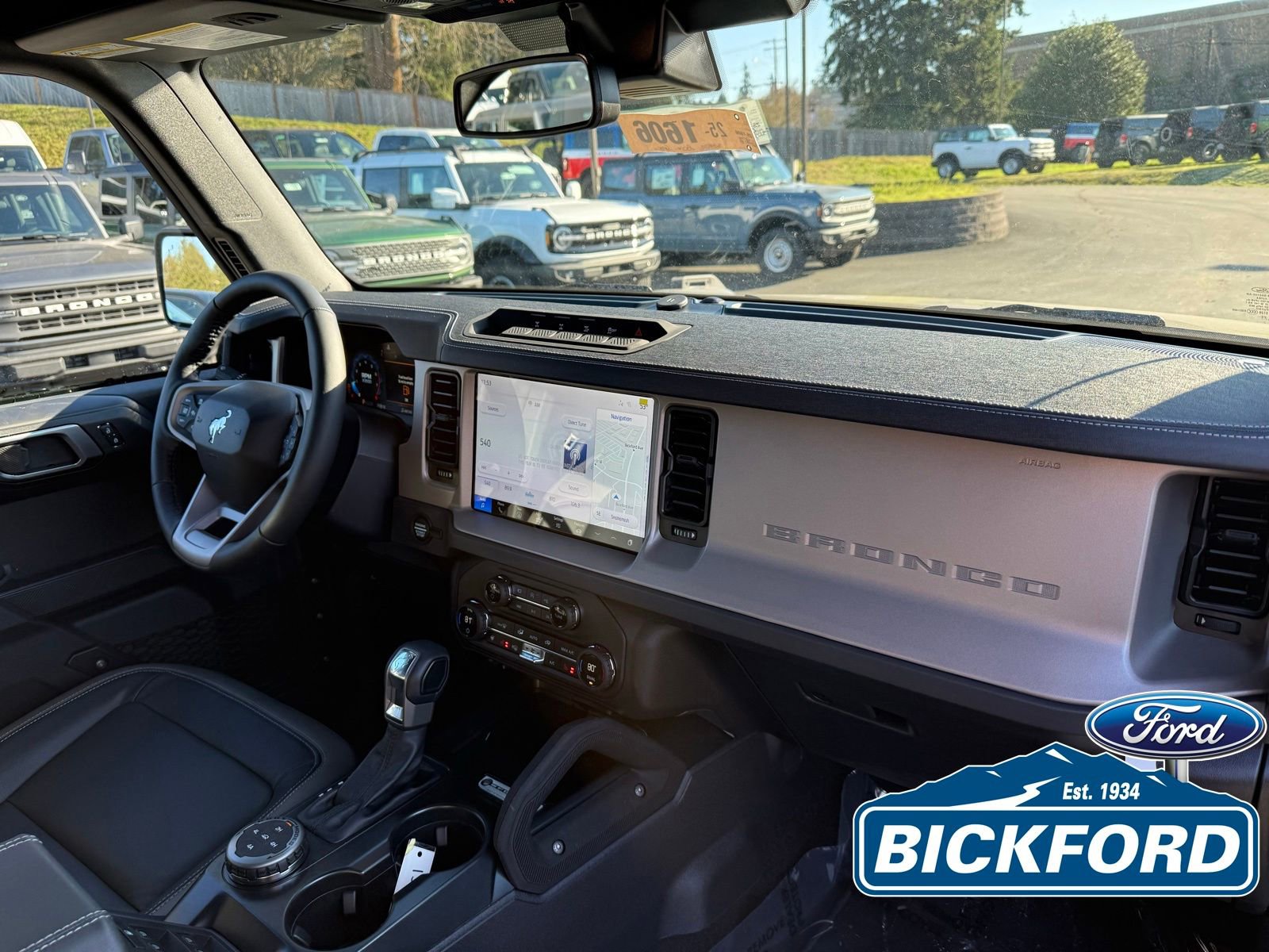New 2025 Ford Bronco Outer Banks w/ Sasquatch Package AWD/4WD image 11