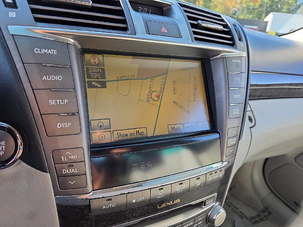 Used 2011 Lexus LS 460 AWD w/ Luxury Value Edition image 19