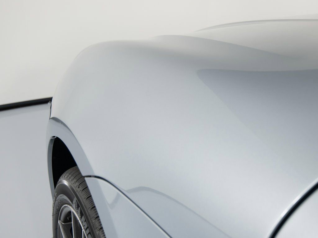 Certified 2025 Porsche Macan image 39