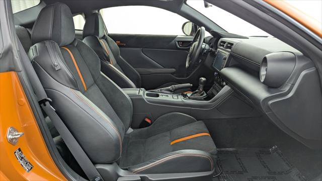 Used 2023 Toyota GR86 10th Anniversary SE RWD image 18