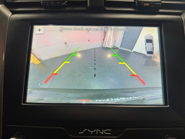 Used 2019 Ford Fusion SE FWD image 15