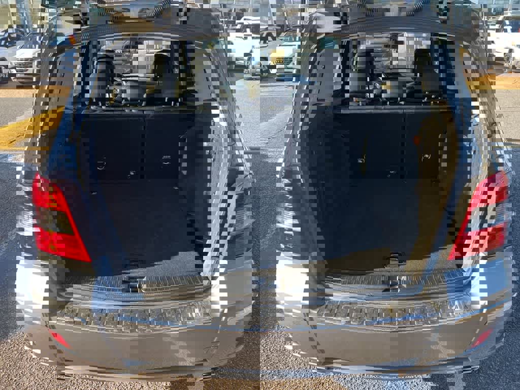 Used 2012 Mercedes-Benz GLK 350 2WD image 19