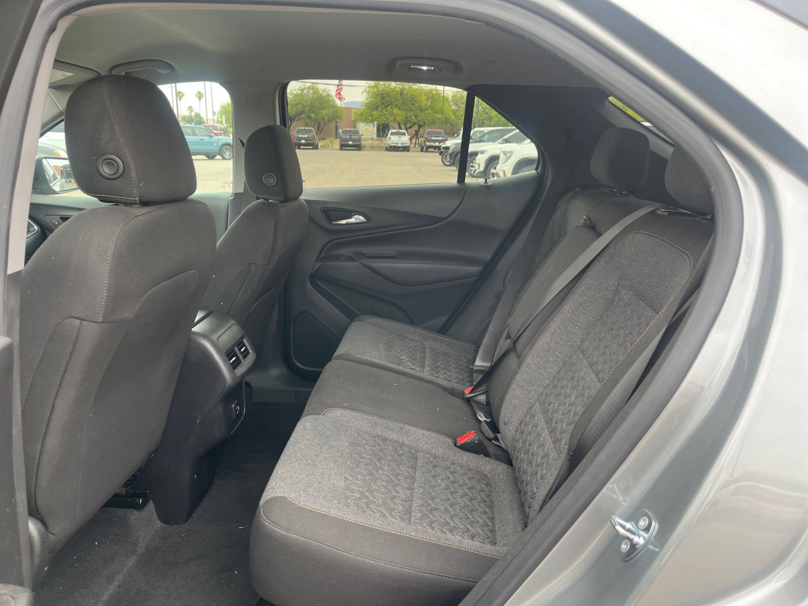 Used 2023 Chevrolet Equinox LT FWD image 17