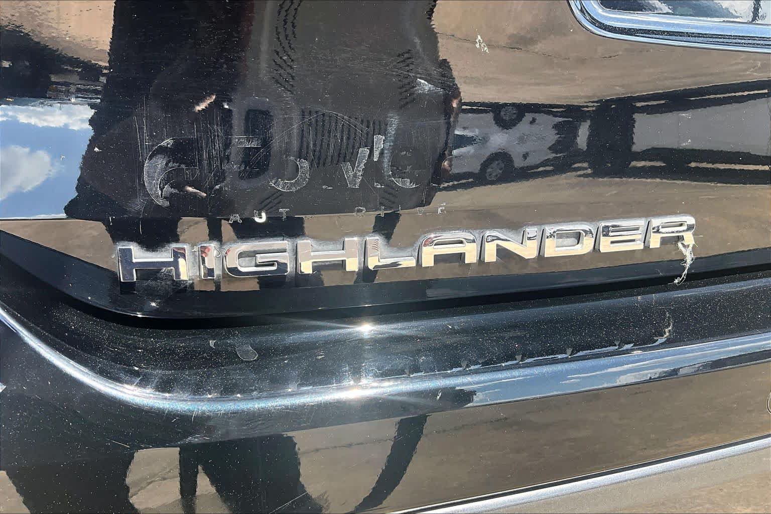 Used 2021 Toyota Highlander Limited AWD/4WD image 31