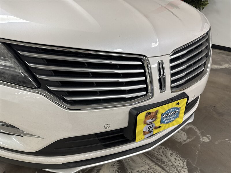 Used 2018 Lincoln MKC Reserve FWD image 13