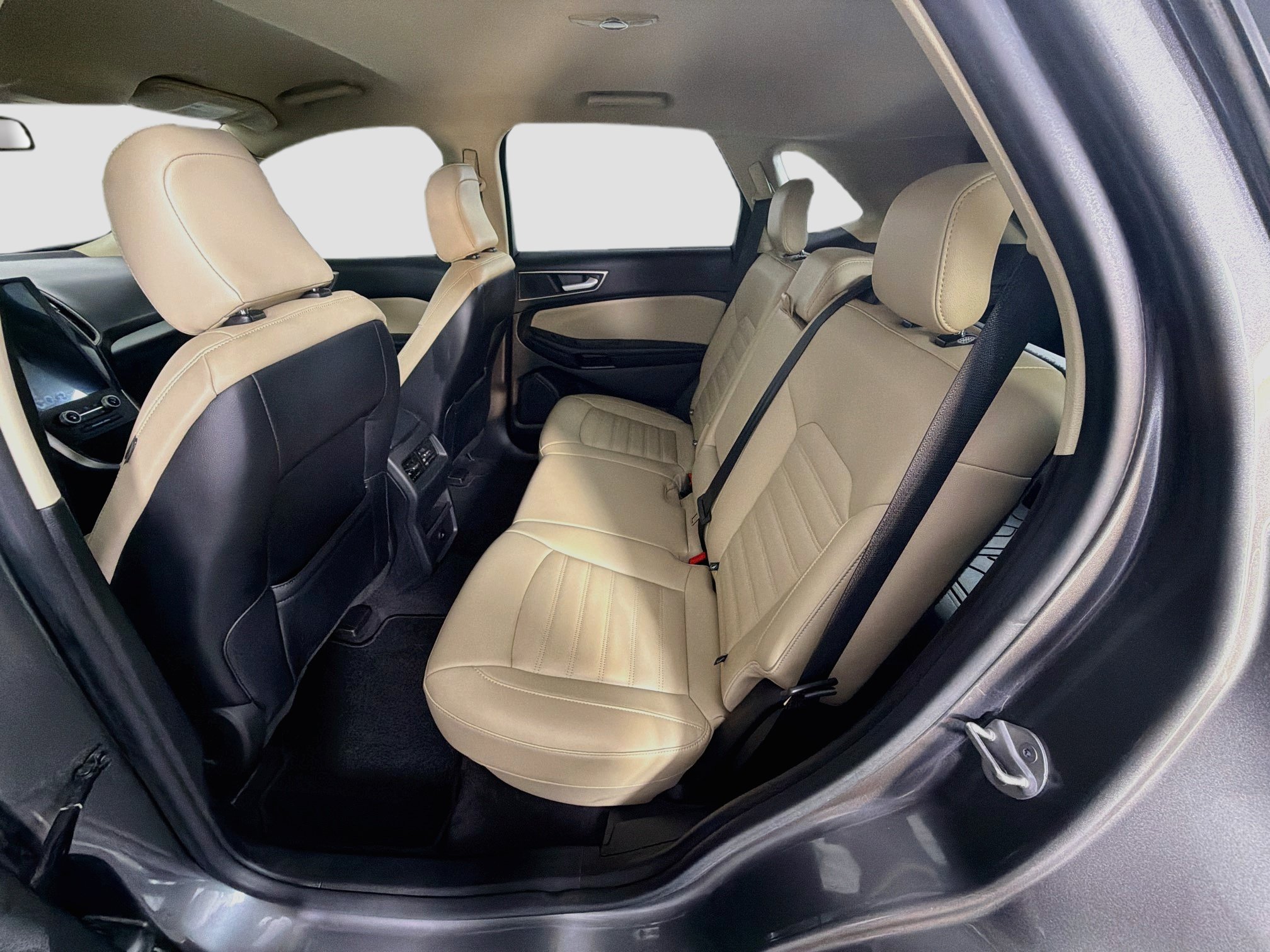 Used 2023 Ford Edge SEL w/ Cargo Accessory Package AWD/4WD image 29