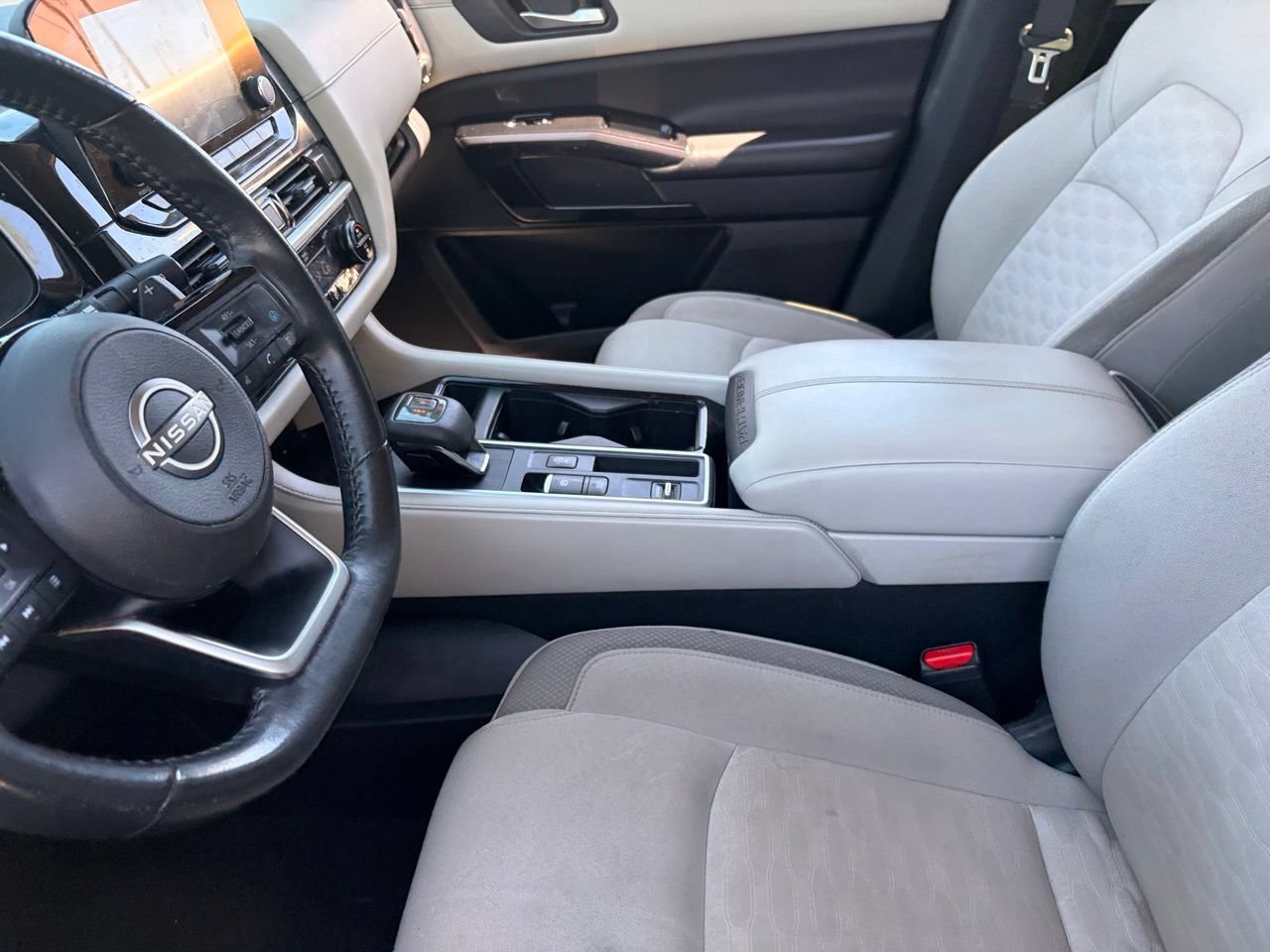 Certified 2022 Nissan Pathfinder SV FWD image 17