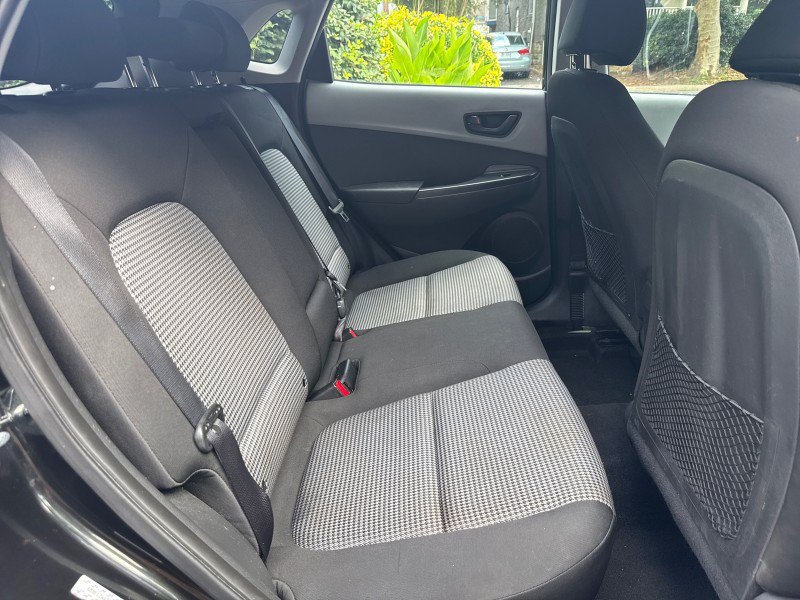 Used 2020 Hyundai Kona SE FWD image 28