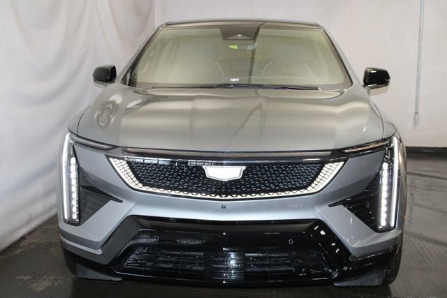 New 2026 Cadillac Optiq Sport 2 AWD/4WD image 3