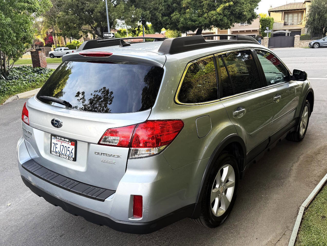 Used 2014 Subaru Outback 2.5i Premium image 7