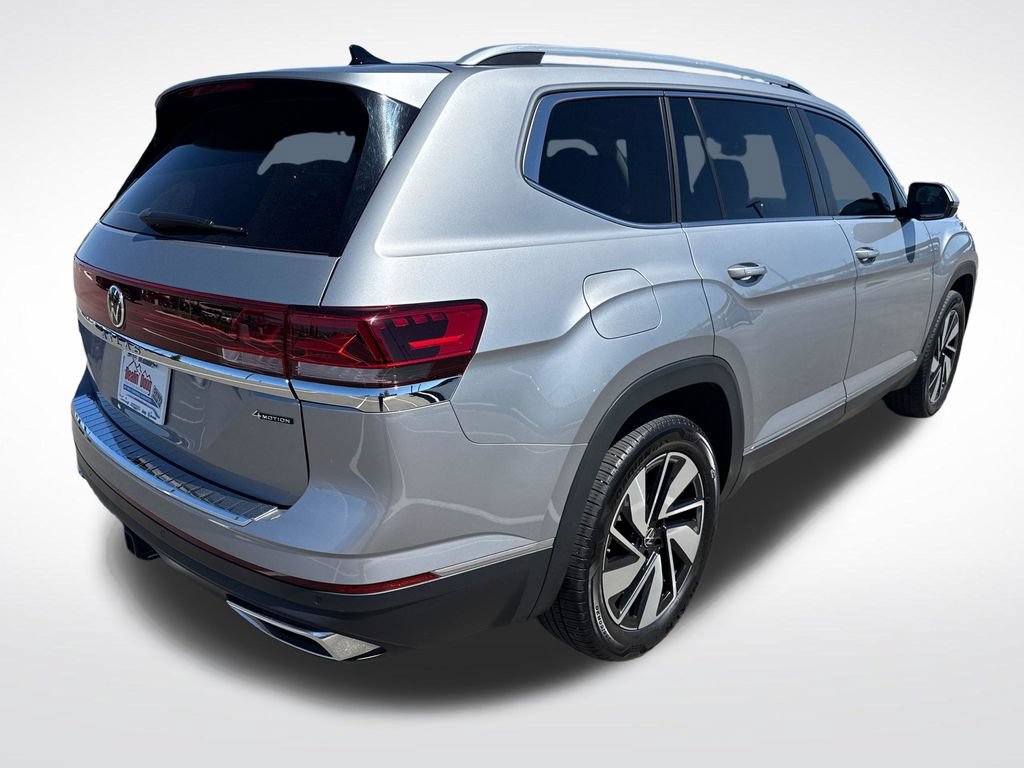 Used 2024 Volkswagen Atlas SEL AWD/4WD image 6