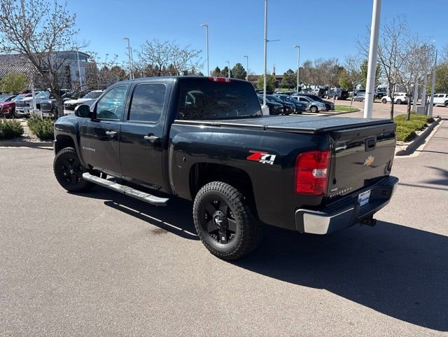 Used 2011 Chevrolet Silverado 1500 LT w/ All-Star Edition AWD/4WD image 4